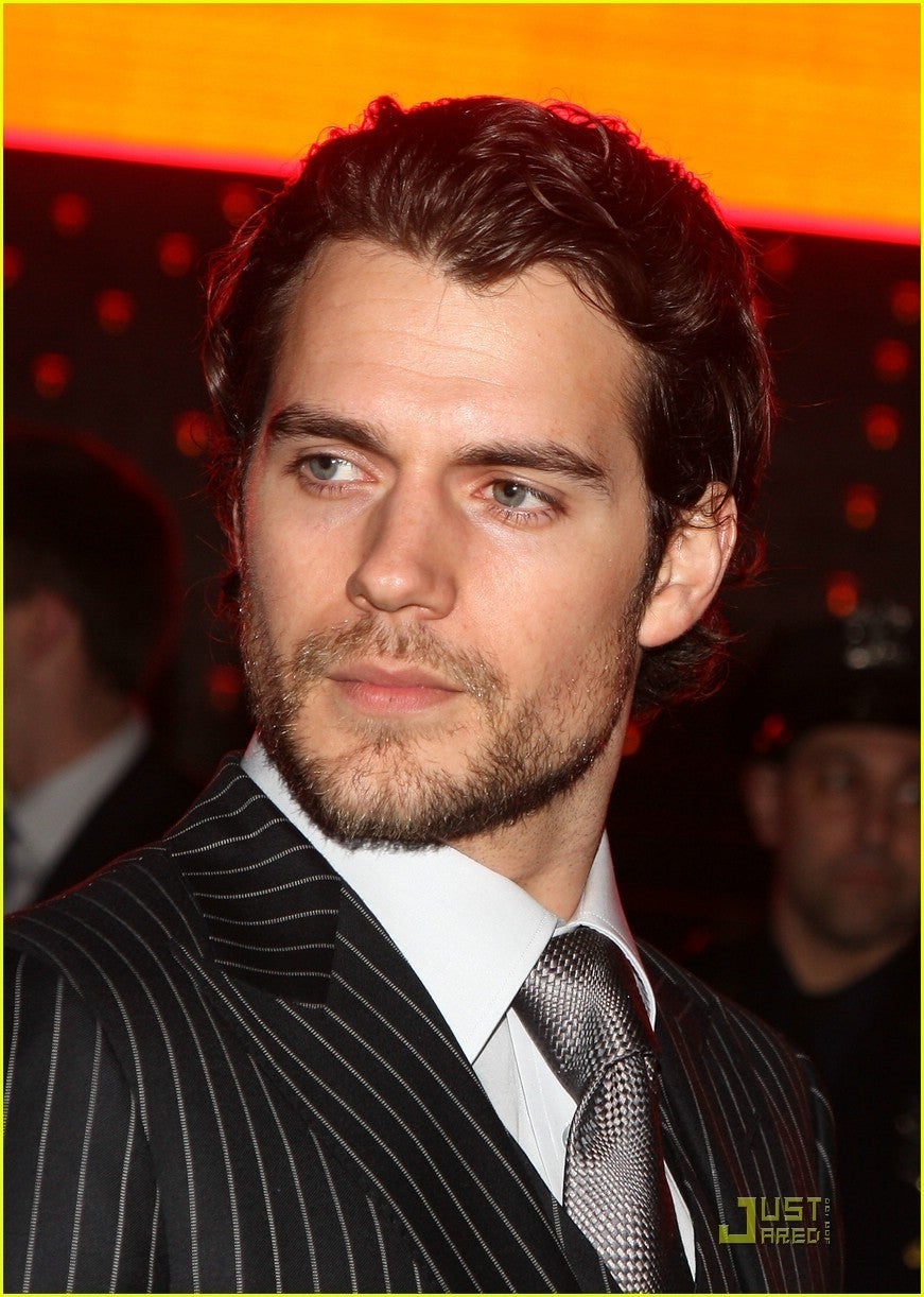 Henry-Cavill-henry-cavill-5789903-871-1222.jpg