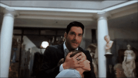 lucifer_chloegif1.gif