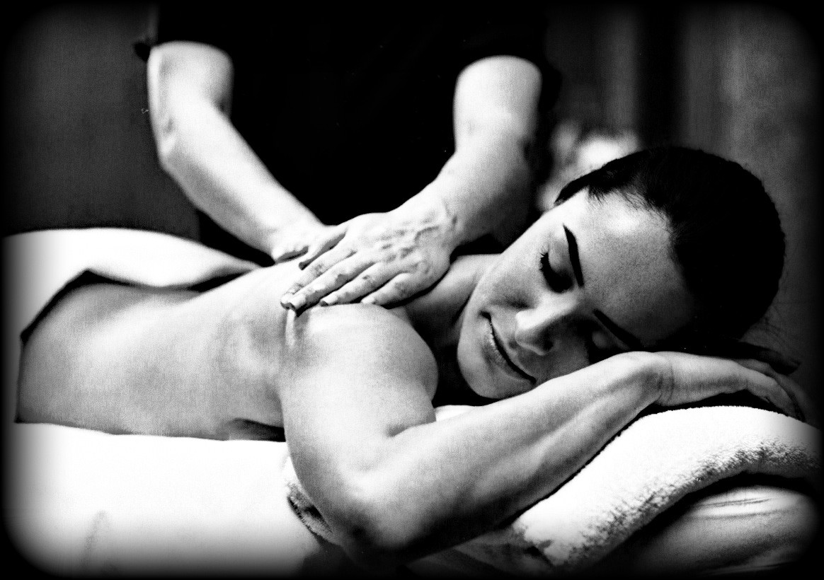 Massaging.jpg