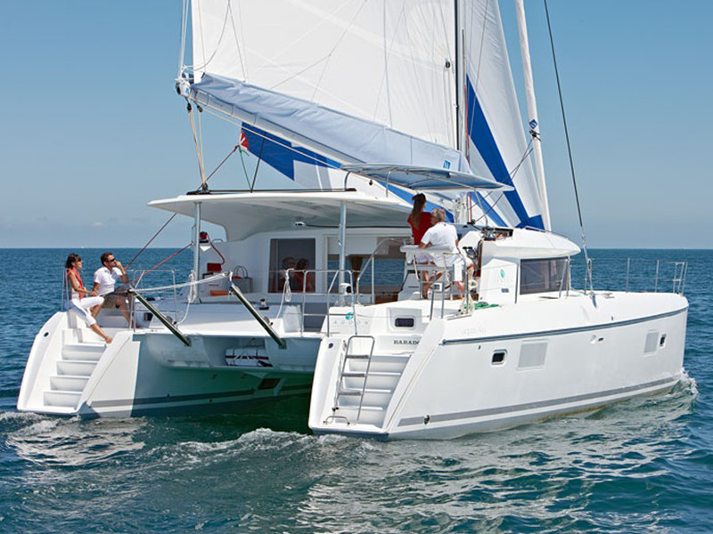 santorini-yachtcruises-catamaran-rodo-mare-8-1.jpg