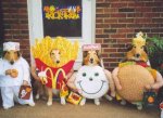 costume-dogs-in-fast-food-costumes.jpg
